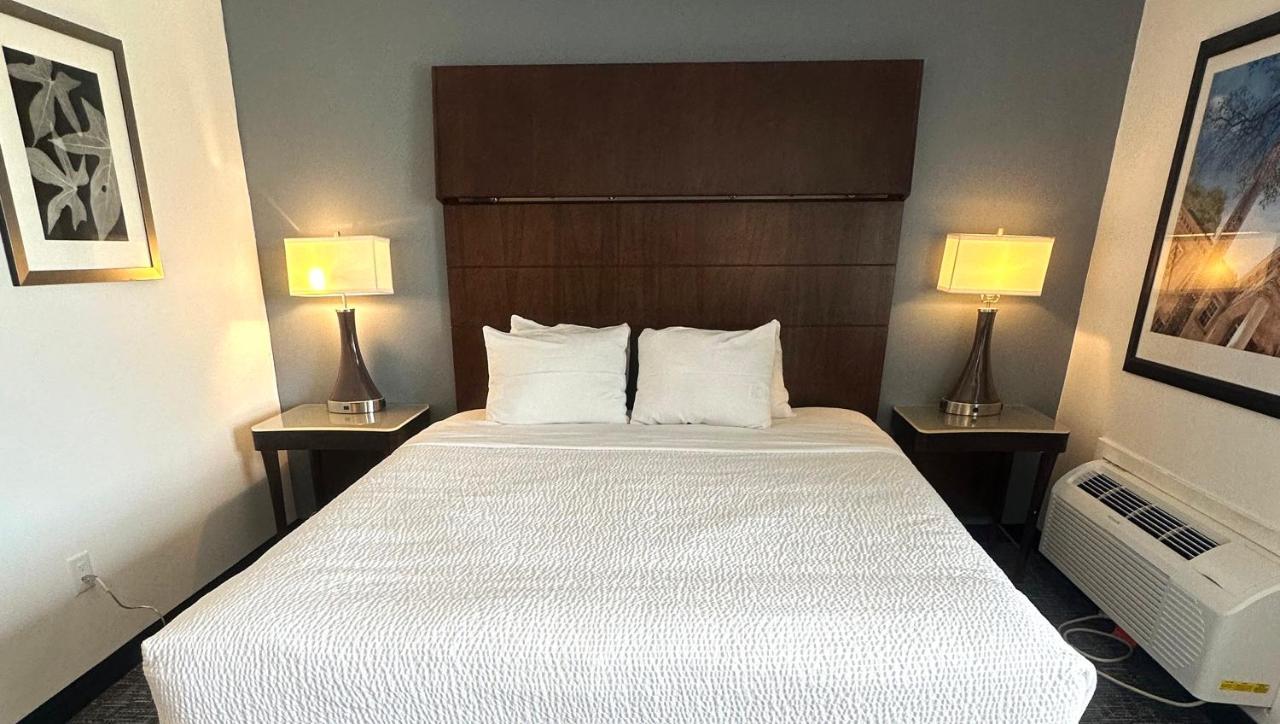 Quality Inn & Suites Caribou Екстериор снимка
