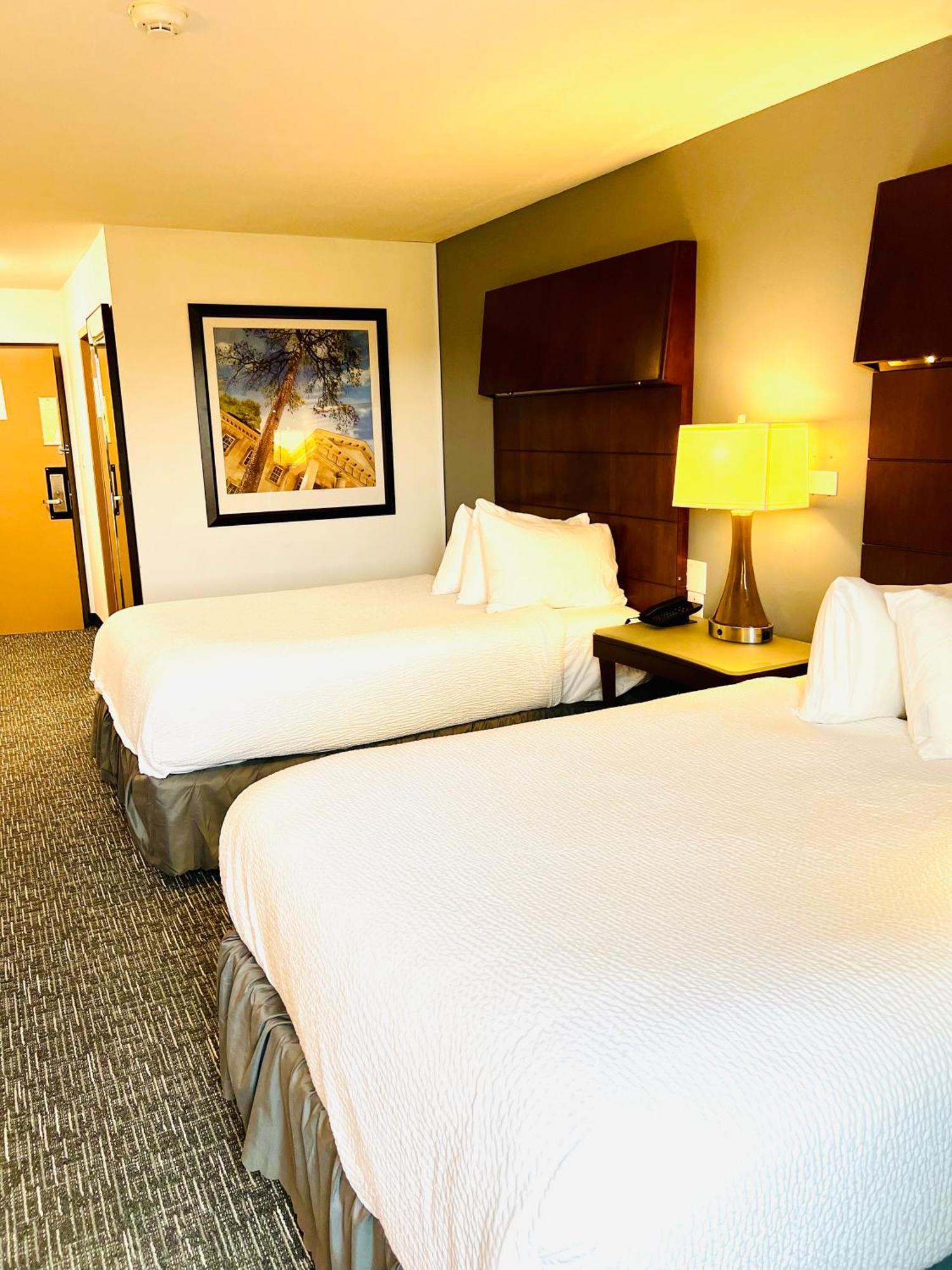 Quality Inn & Suites Caribou Екстериор снимка