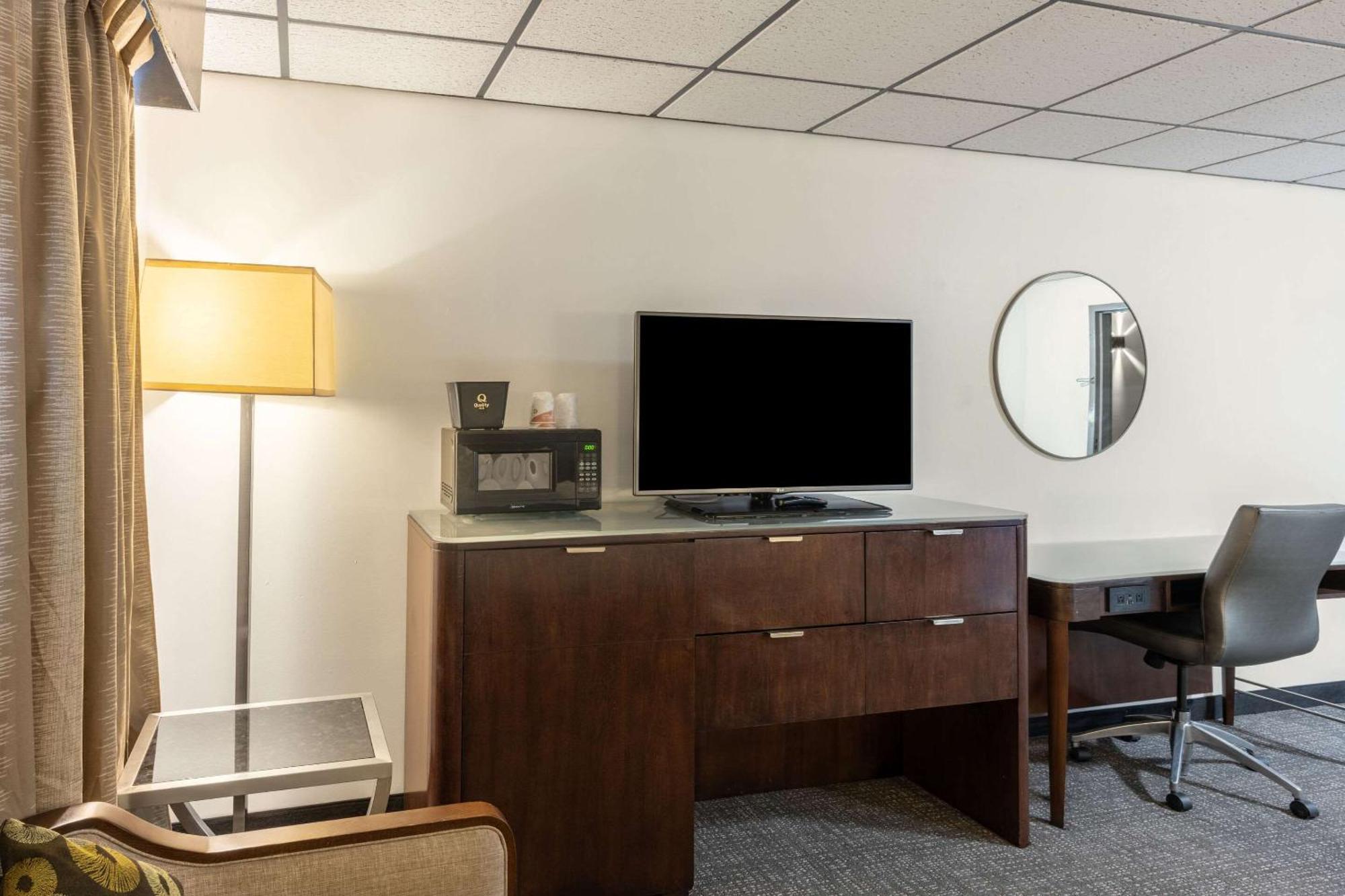 Quality Inn & Suites Caribou Екстериор снимка