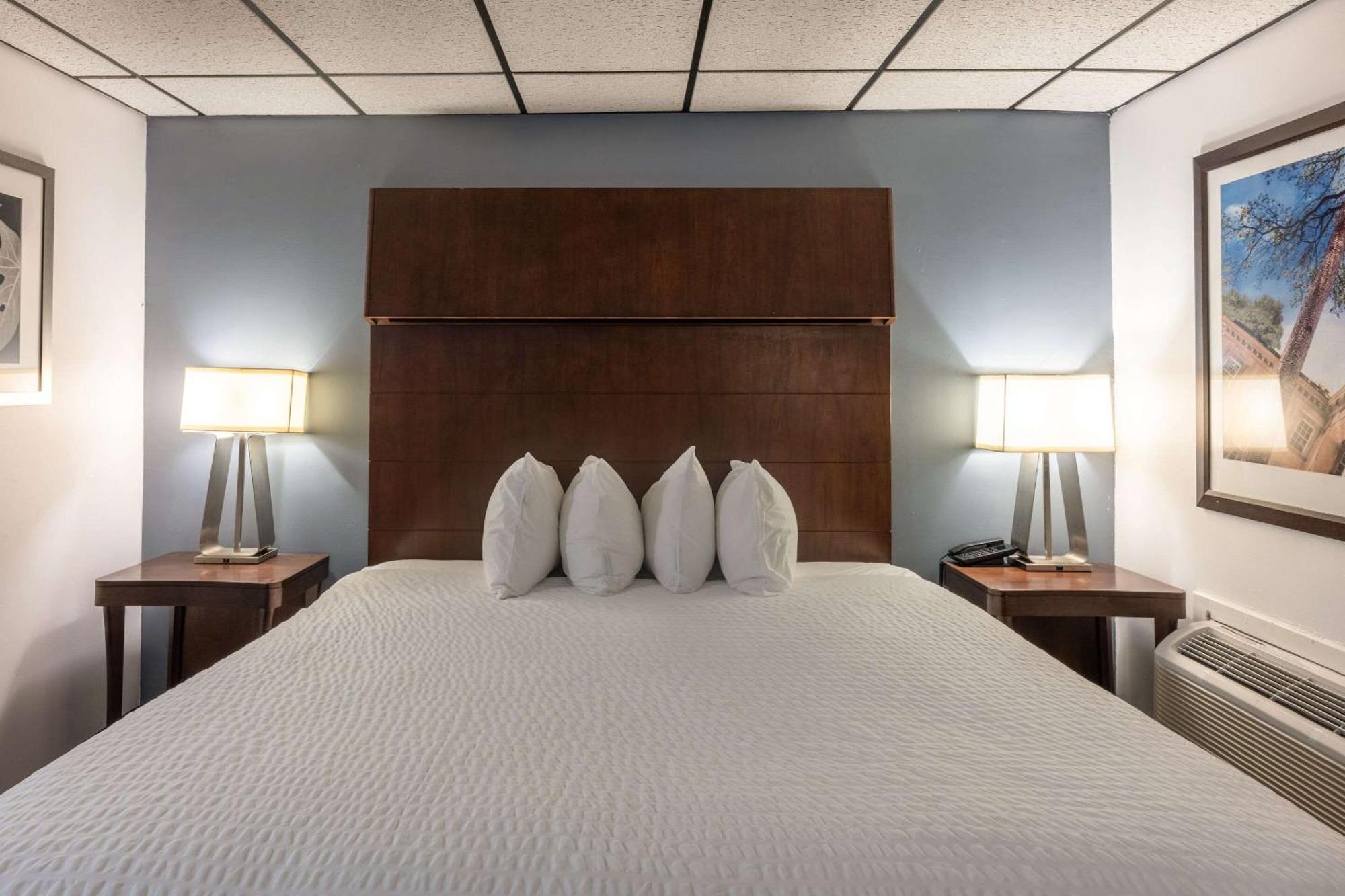 Quality Inn & Suites Caribou Екстериор снимка