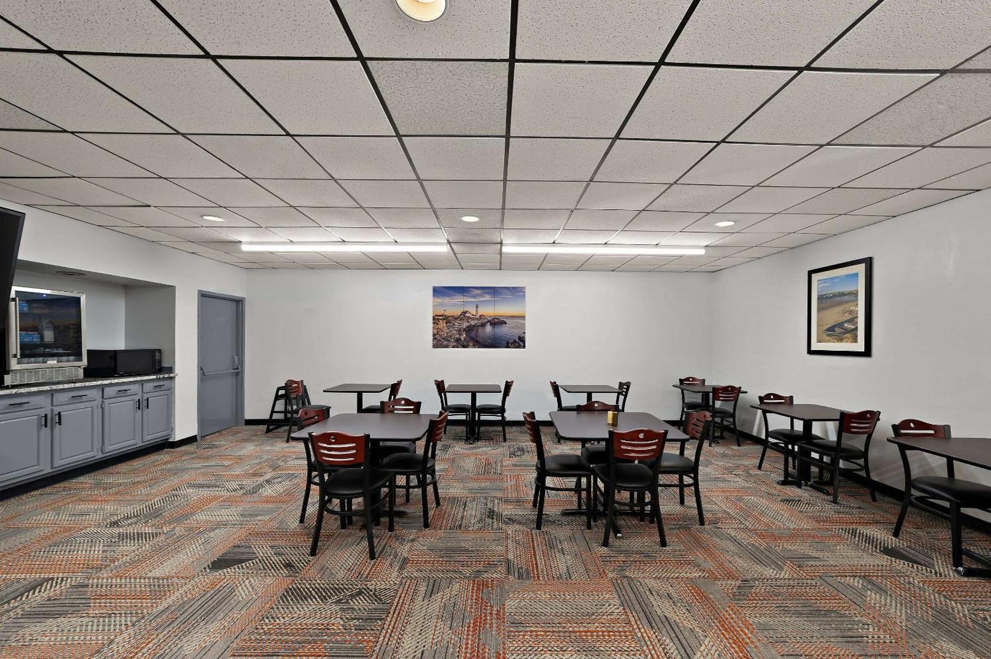 Quality Inn & Suites Caribou Екстериор снимка